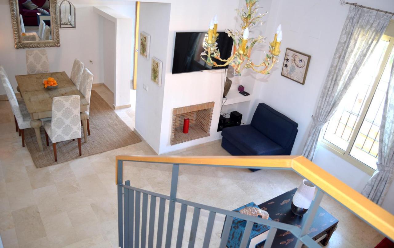 Villa Aznalcazar Sanlúcar la Mayor Kültér fotó
